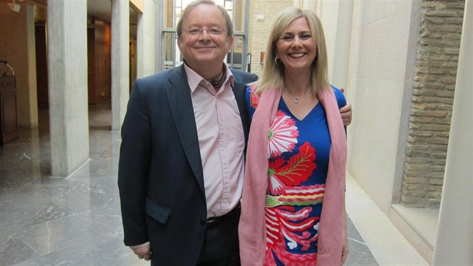 Mayte Mazuelas (ATA) y Álvaro Bajén (UPaTA), hoy en las Cortes