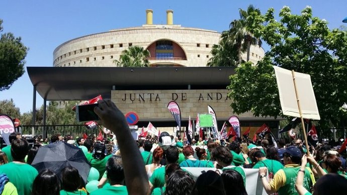 Manifestación de los interinos en Sevilla