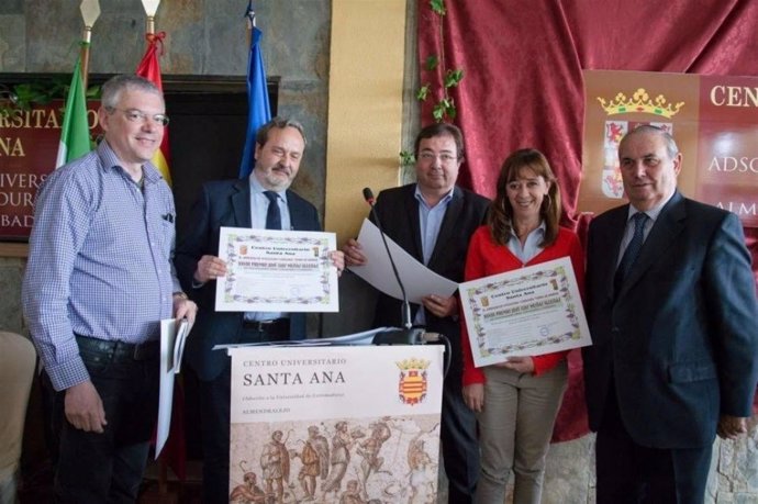 Responsables del grupo 'Vitenol' reciben el premio 'José Luis Mesías Iglesias'