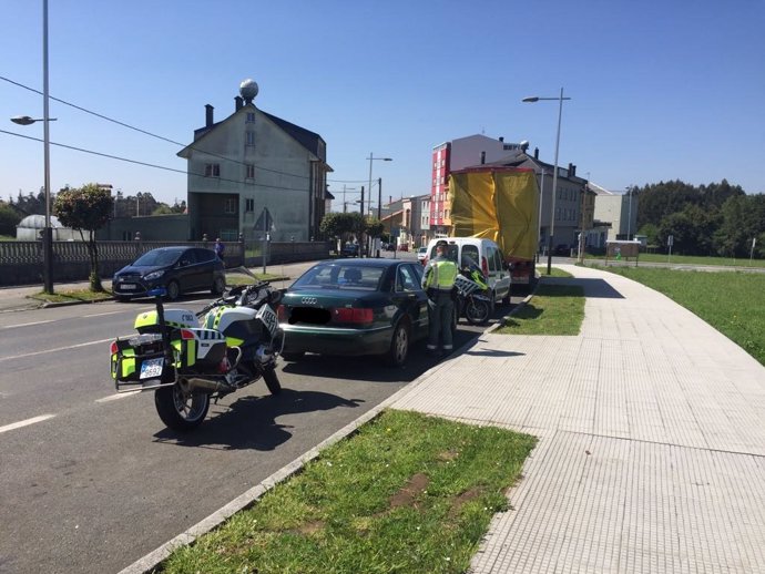 Control de la Guardia Civil de Tráfico de A Coruña