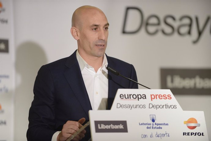 Luis Rubiales en los Desayunos Deportivos de Europa Press