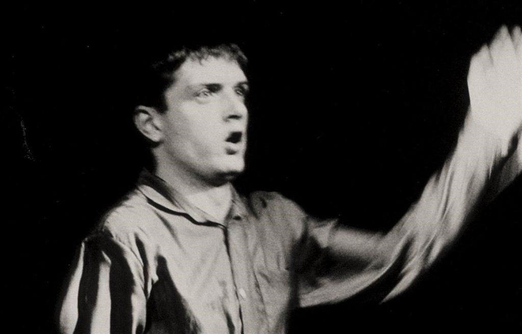 40 años sin Ian Curtis: El icónico líder de Joy Division en 5 clásicos 1