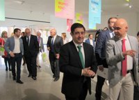 Reyes (PSOE) expresa respeto por la manifestación de Linares (Jaén) y afirma que van "a seguir trabajando"