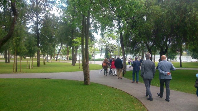 Sevilla estrena el nuevo parque Magallanes