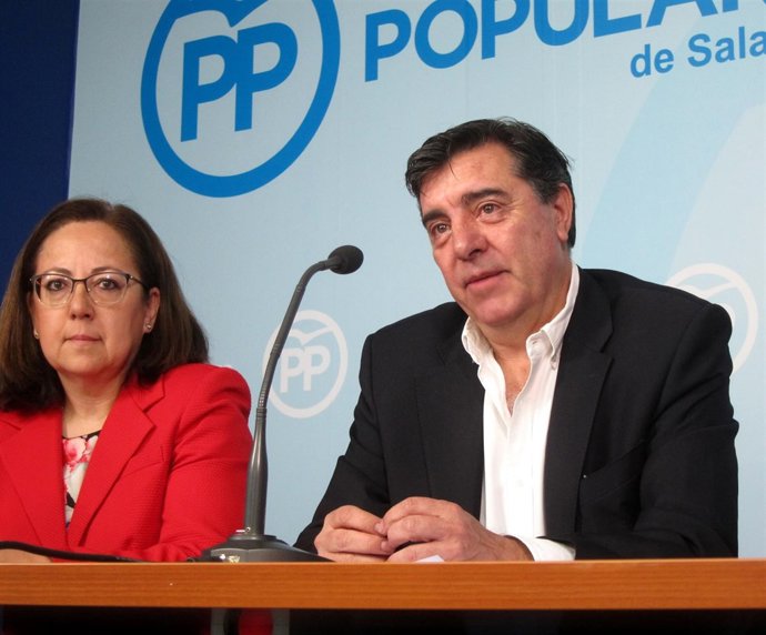 Bermúdez de Castro en la sede del PP de Salamanca.                             