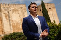 Albert Rivera lamenta que la corrupción surja en "lugares inconcebibles" como la Alhambra o la universidad
