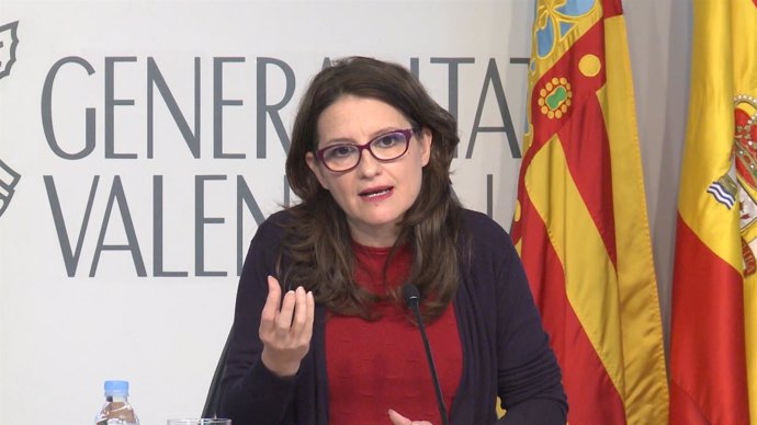 La vicepresidenta del Consell, Mónica Oltra, en rueda de prensa tras el pleno