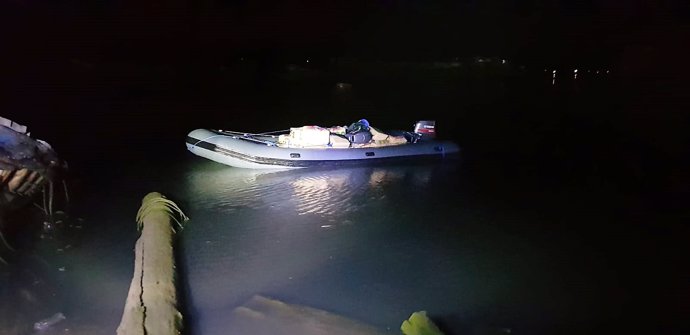 Embarcación con droga intervenida en Barbate