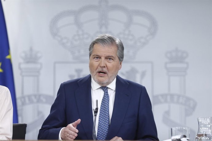 Rueda de prensa del portavoz del Gobierno, Iñigo Méndez de Vigo, tras el Consejo