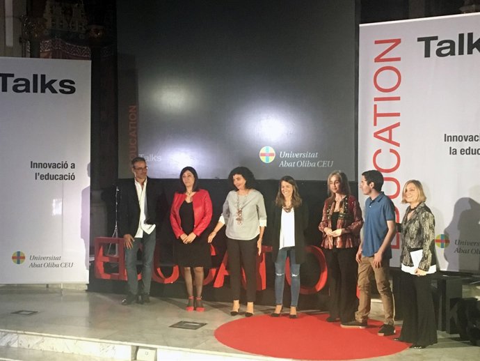 Participants de l'Education Talks de la UAO CEU