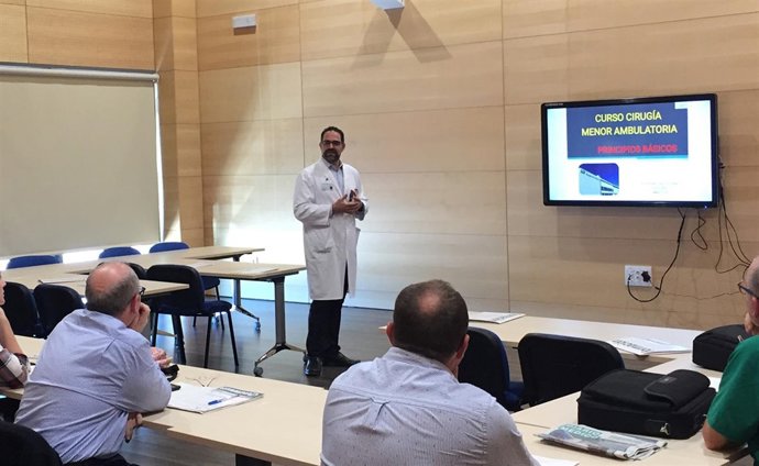 Nota Prensa Ags Serranía De Málaga Curso Cirugía Menor