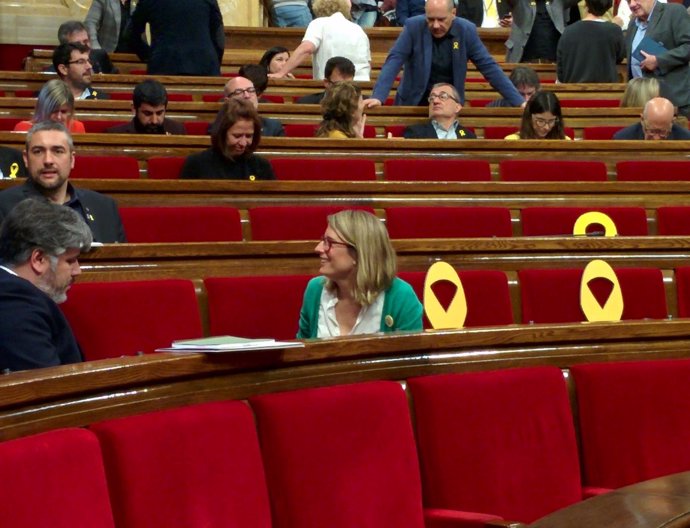 Elsa Artadi (JxCat) en el pleno del Parlament