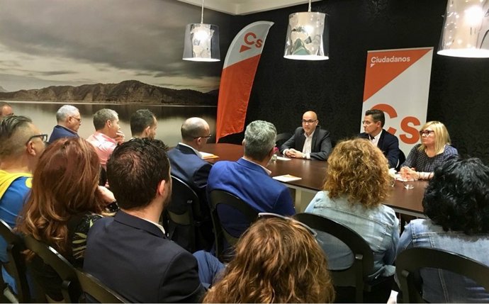  Ciudadanos Demanda Mejoras En Las Infraestructuras Hídricas