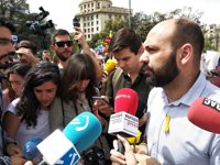 Òmnium pide una "respuesta democrática unitaria" ante la permanencia del 155