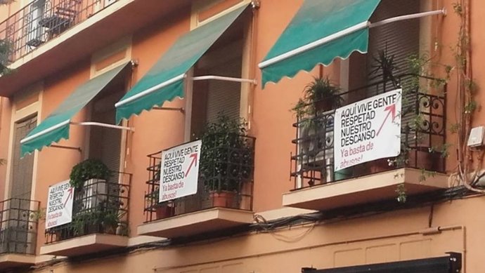 Quejas vecinales en Russafa 