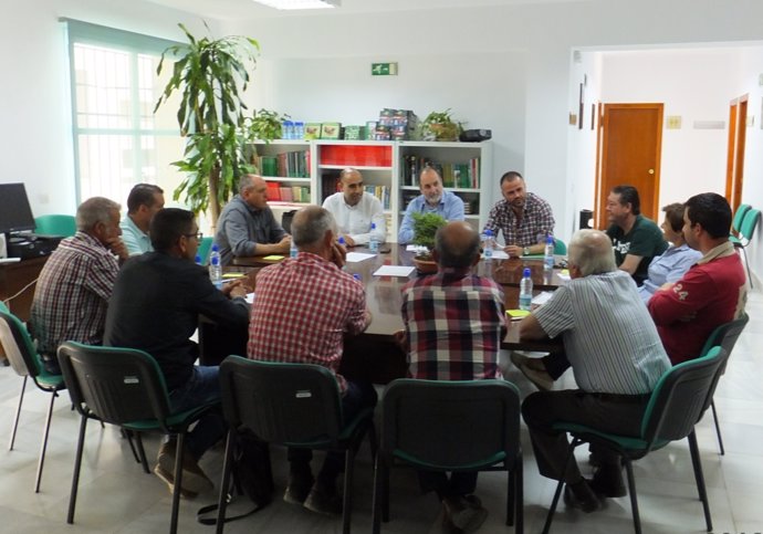 Reunión de la Junta con la agrupación de defensa sanitaria 'Alto Almanzora'