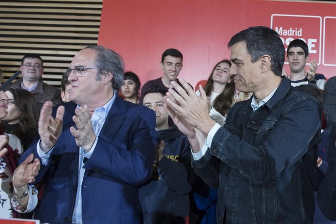 Angel Gabilondo y Pedro Sánchez