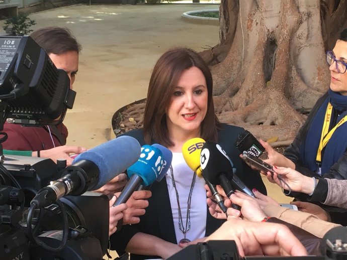 María José Català en atención a los medios en imagen de archivo