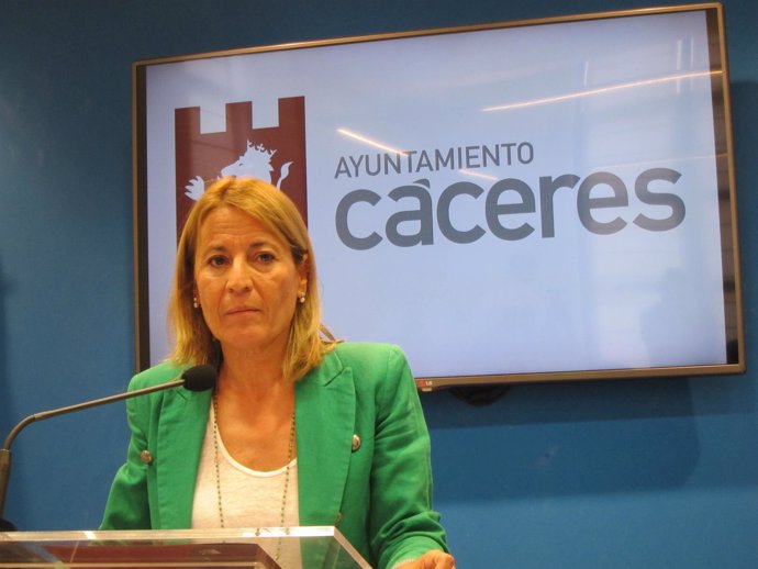 Elena Nevado, alcaldesa de Cáceres                         