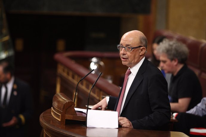 Montoro interviene en el debate de totalidad de los Presupuestos en el Congreso