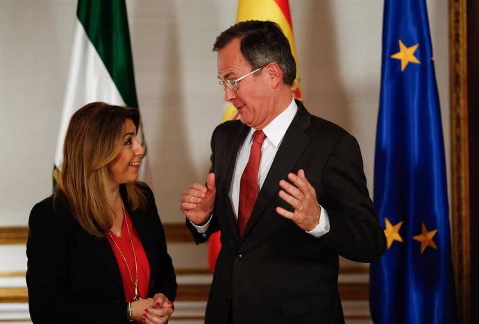 Susana Díaz con el vicepresidente y consejero delegado de Cepsa, Pedro Miró