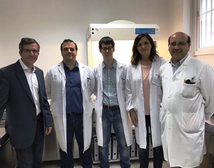 Farmacéuticos de Macarena premiados por nueva formulación de crema dermatológica