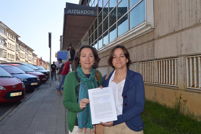 Las dos concejalas de SSPL, Carmen García y Adelia Melero