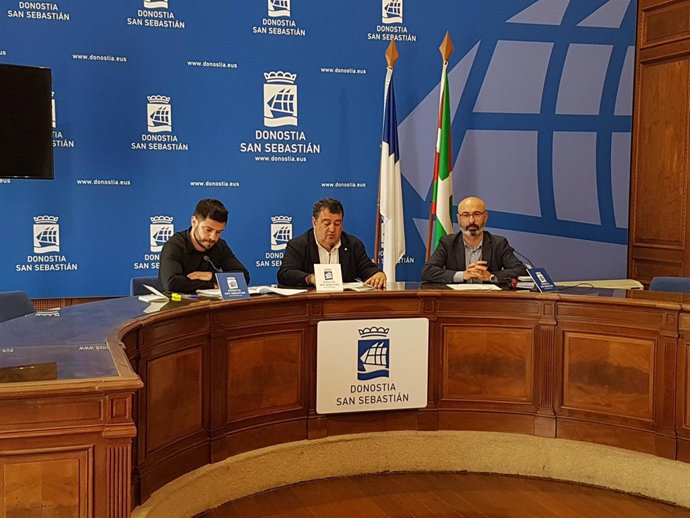 Harkaitz Millán, Ernesto Gasco y Manu Narváez