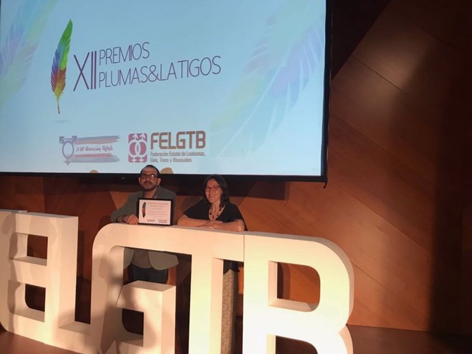 Unidad Igualdad UR recibe premio de FBGTBI+