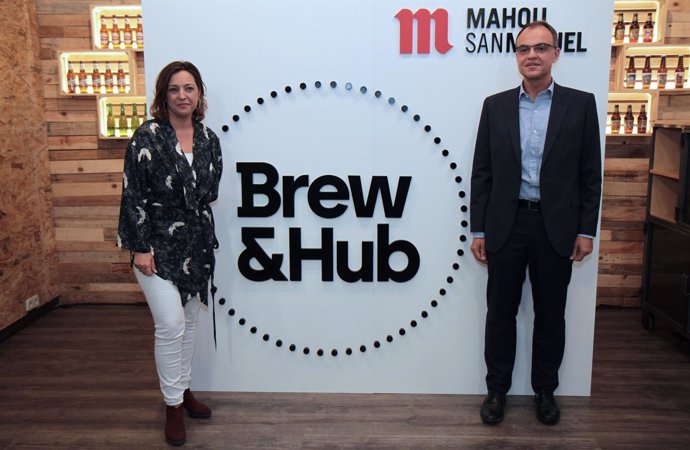 Ambrosio y Fité en la presentación del 'Brewhub' de Mahou San Miguel