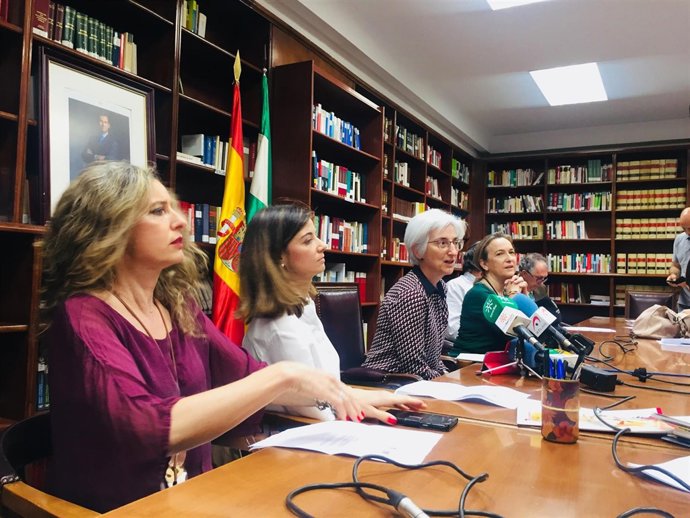 Rueda de prensa de jueces y fiscales por la huelga nacional