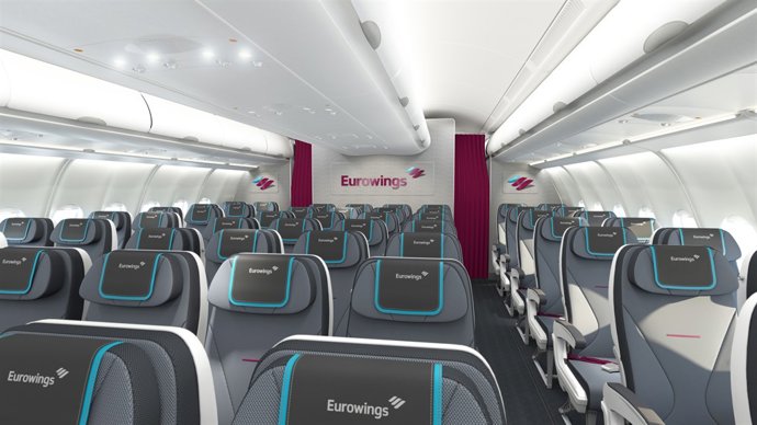 Interior de la cabina de pasajeros de un avión de Eurowings.