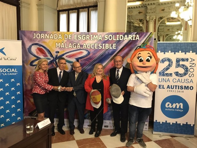 De la Torre y BAzalo en rueda de prensa 