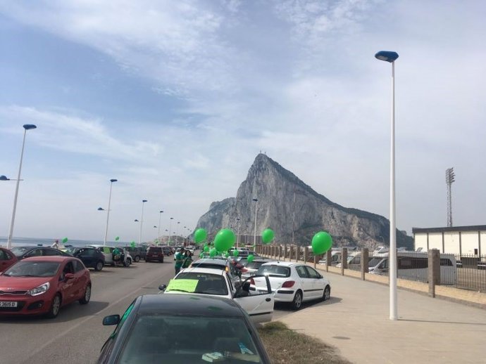 Docentes interinos en la marcha al Peñón