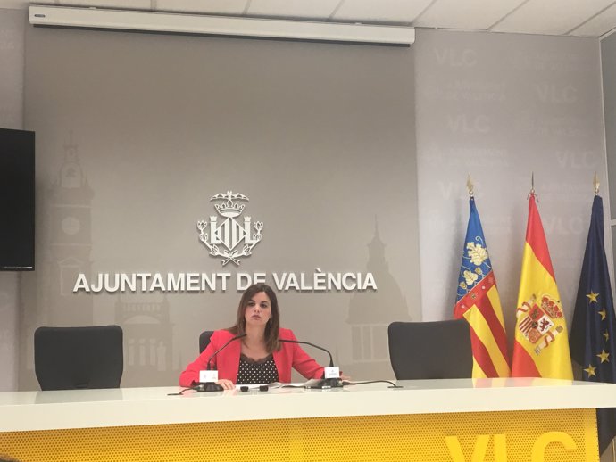 Sandra Gómez en rueda de prensa