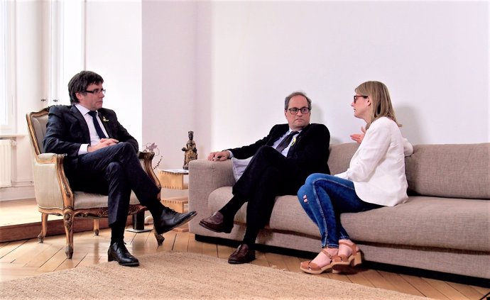 Carles Puigdemont, Quim Torra y Elsa Artadi  (JxCat) en una imagen de archivo.