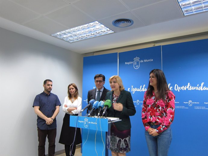 Natalia Carreres, Miguel Pasqual del Riquelme, Violante Tomás y Miriam Pérez