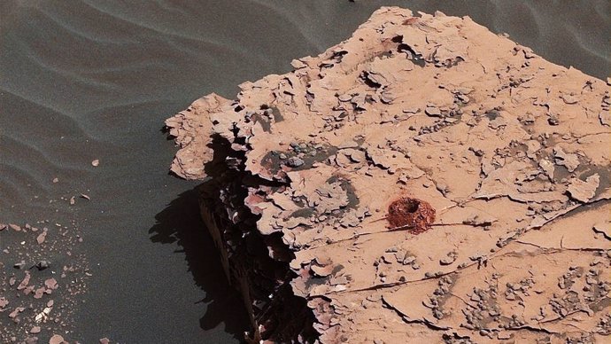 Roca marciana perforada el 20 de mayo