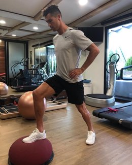 Cristiano Ronaldo entrenando con unas zapatillas de Nike