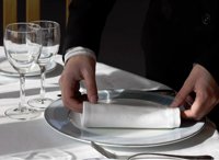 La Junta pide que los trabajadores participen en los beneficios: "El turismo no puede servir para explotar"