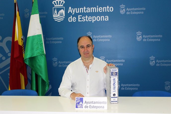 Manuel Aguilar, Edil de Estepona 