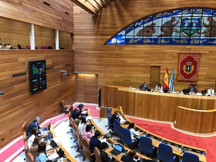Votación el Parlamento gallego sobre la variante de Ribeira