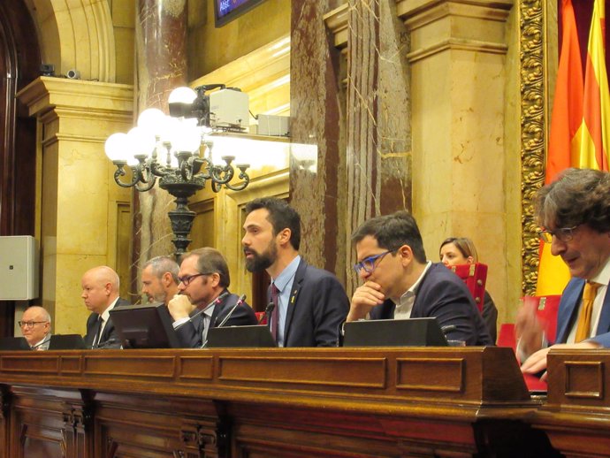 El presidente del Parlament, Roger Torrent, en el pleno                     