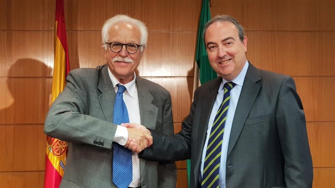 El Ayuntamiento firma el crédito con Caja Rural del Sur y Bankia