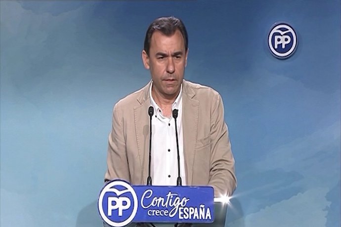 Fernando Martínez Maillo en roda de premsa/ARXIU