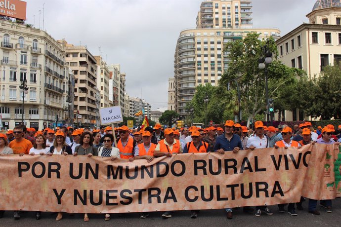 Marcha de organizaciones rurales en València