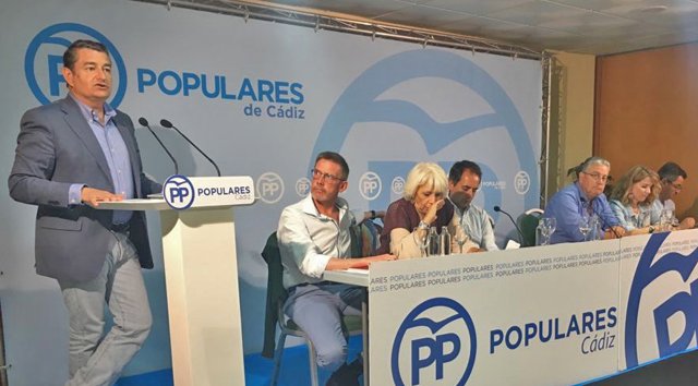 El presidente del PP de Cádiz, Antonio Sanz