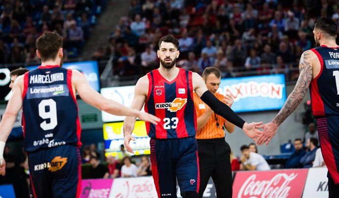 Kirolbet Baskonia - Unicaja