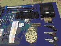 Prisión para los tres miembros de una organización vinculada con 26 robos en viviendas de Málaga y Marbella