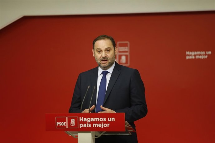 Rueda de prensa del secretario de Organización del PSOE, José Luis Ábalos